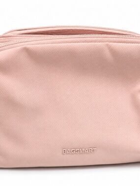 BAGSMART Blush Pink Travel Toiletries Bag